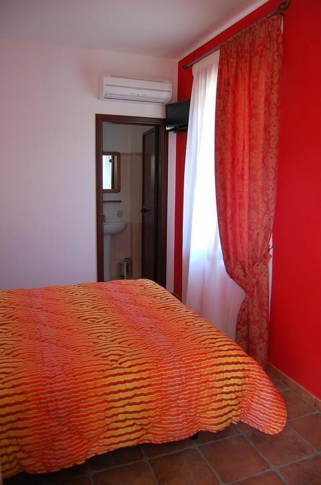 Agriturismo Parra Santa Lucia del Mela Eksteriør billede